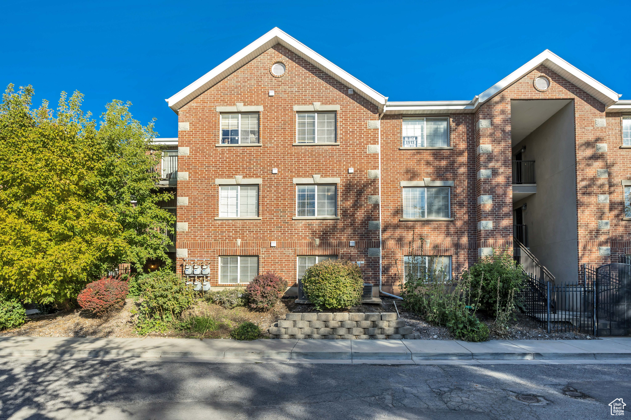 THE BROOKLYN CONDOS - Residential