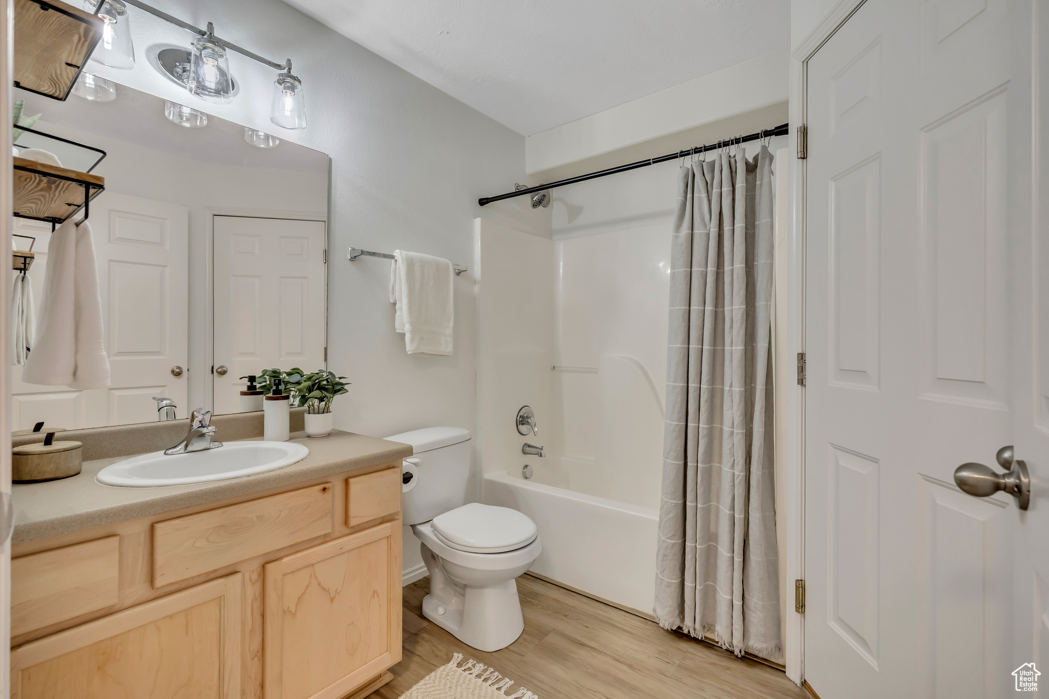 THE BROOKLYN CONDOS - Residential