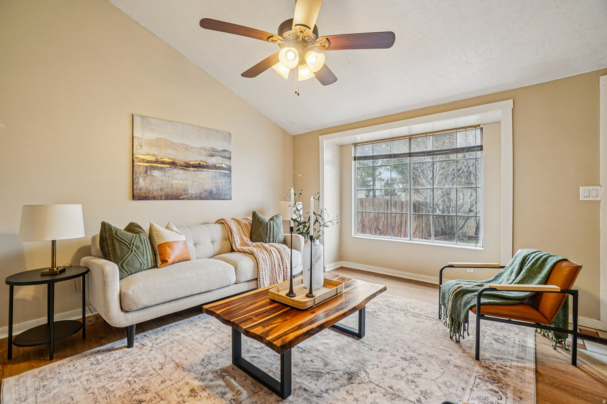 FOX SHADOW - Residential