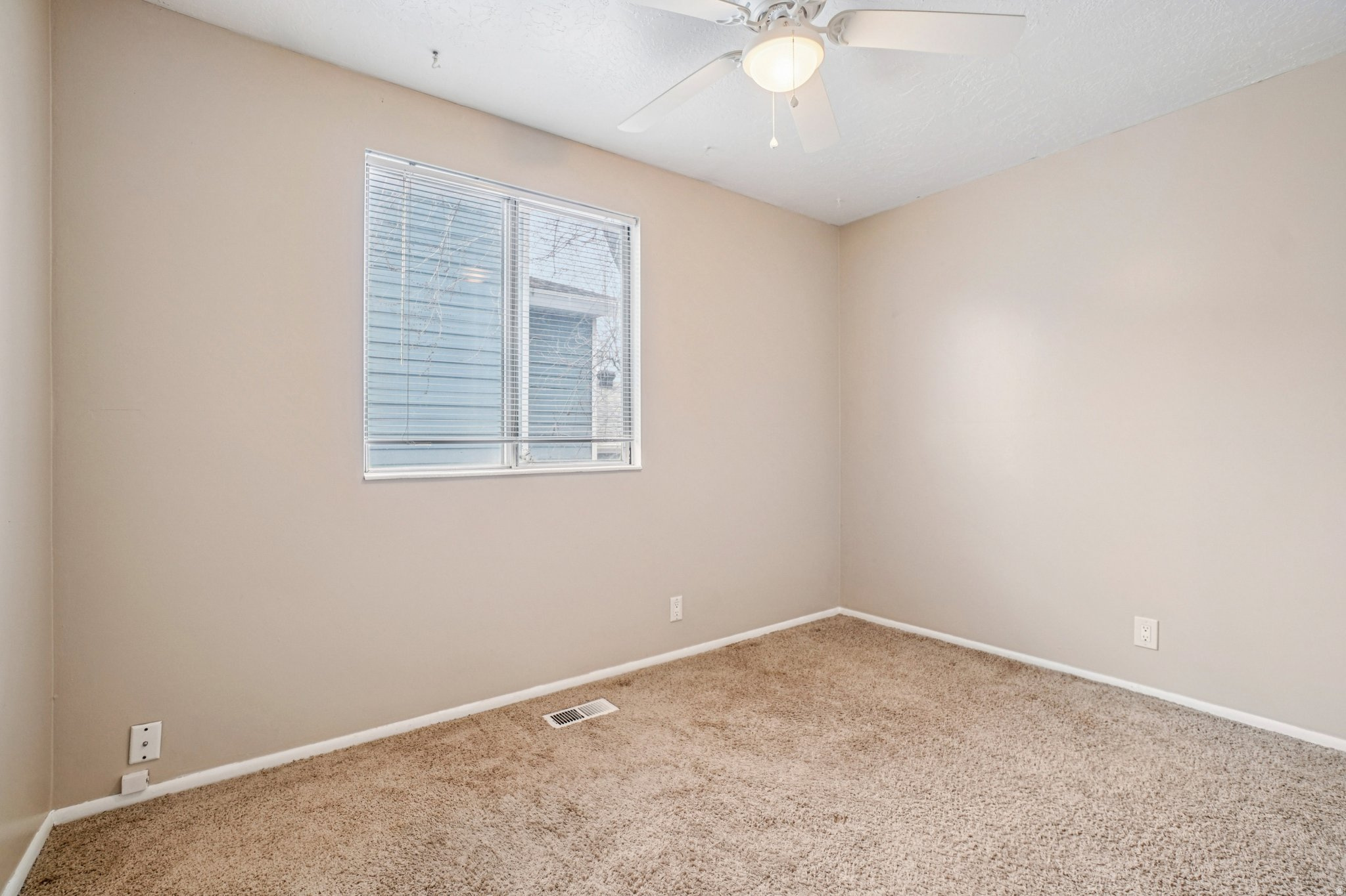 FOX SHADOW - Residential