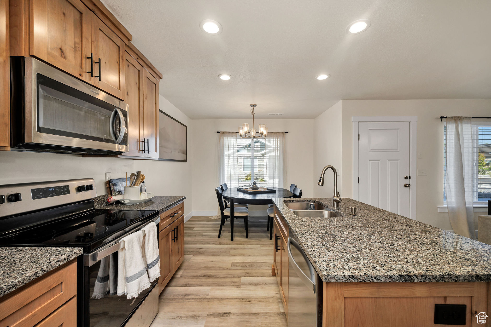 FIREFLY ESTATES - Residential