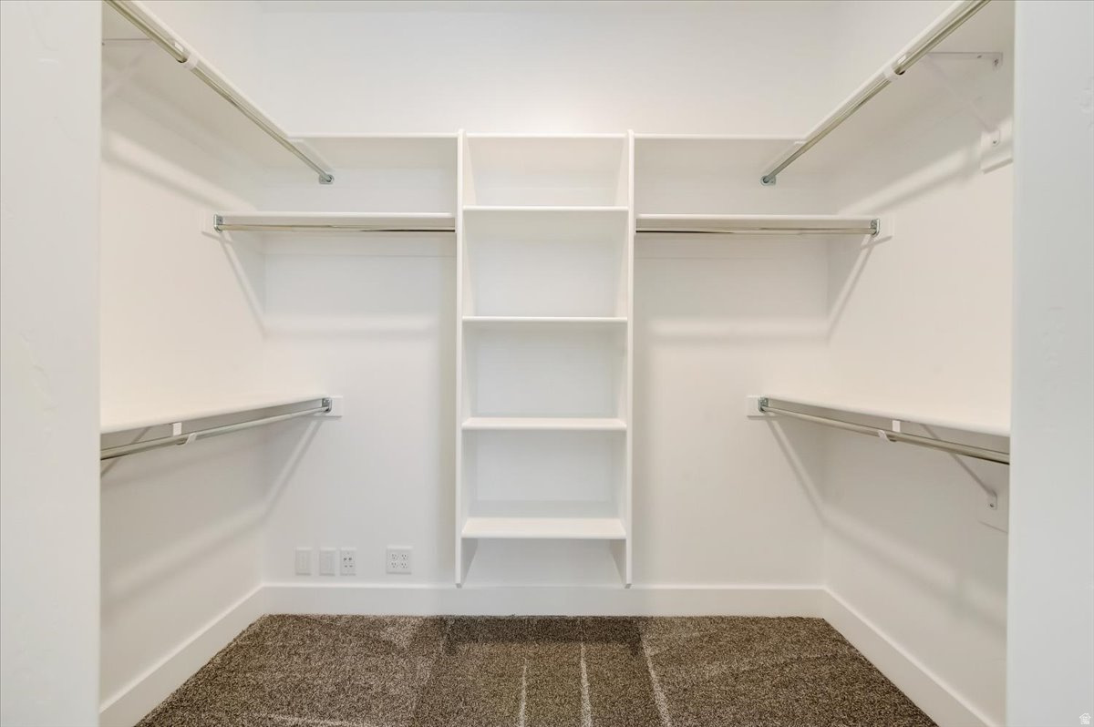 OVERLAKE ESTATES - Residential