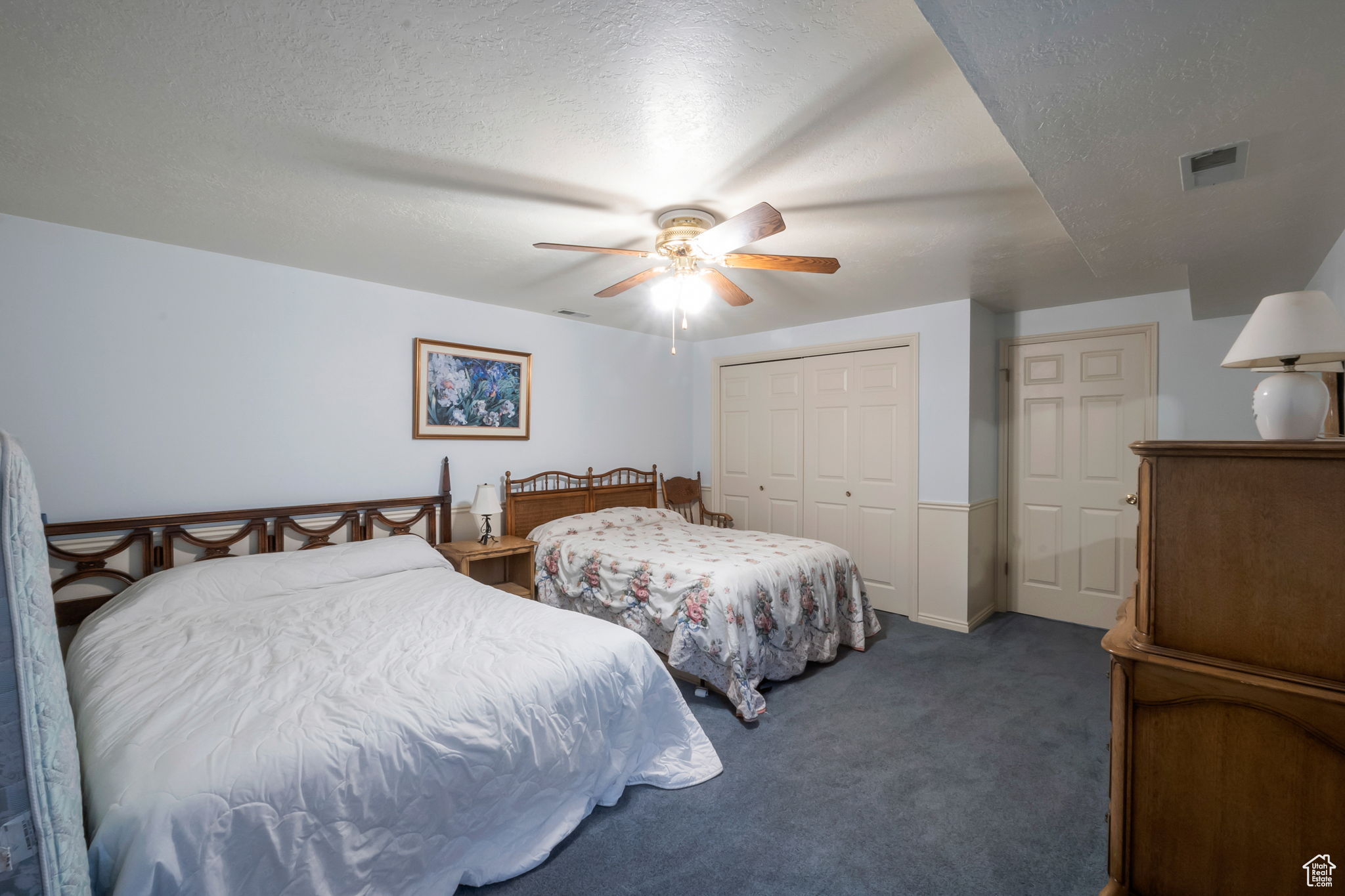 LAKECREST - Residential Income