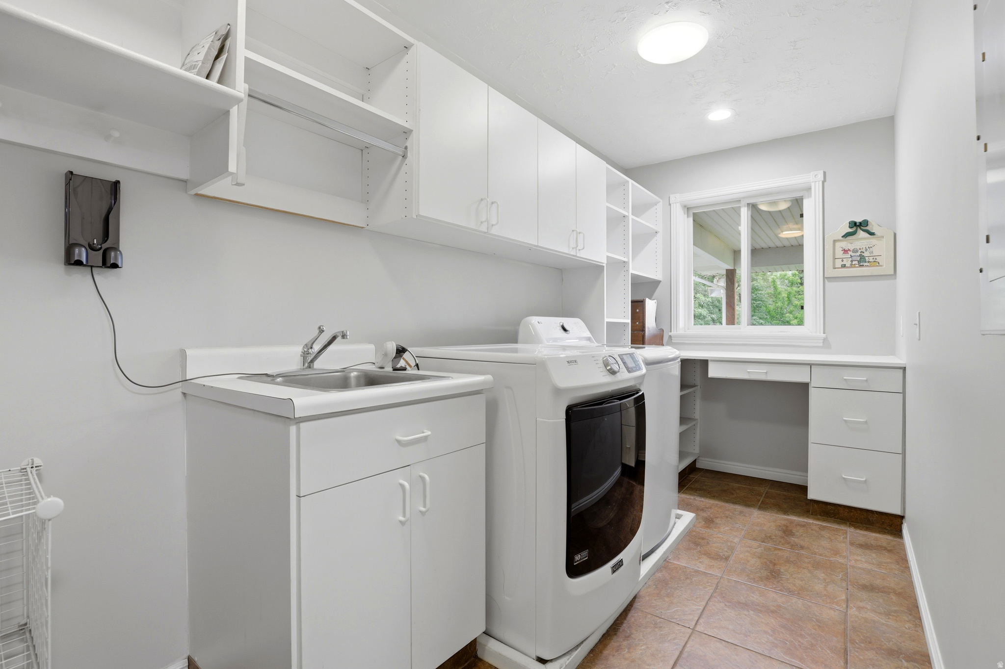 EAGLEWOOD ESTATES - Residential