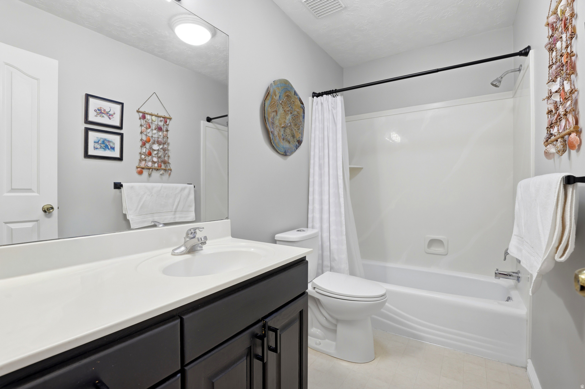 EAGLEWOOD ESTATES - Residential