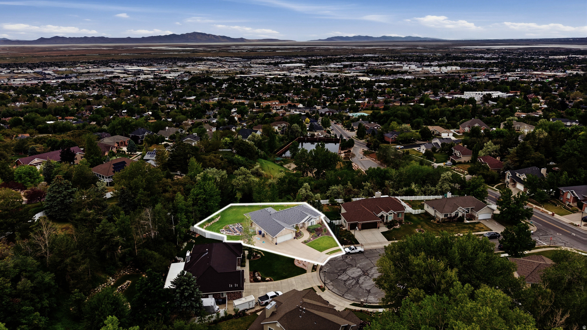 EAGLEWOOD ESTATES - Residential