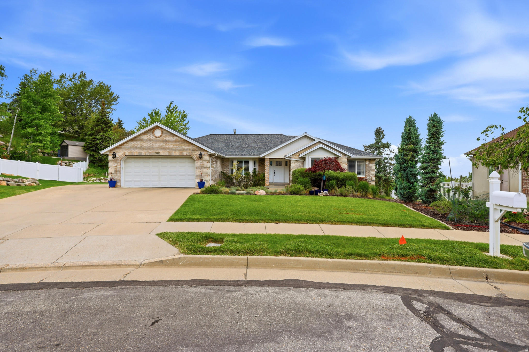 EAGLEWOOD ESTATES - Residential