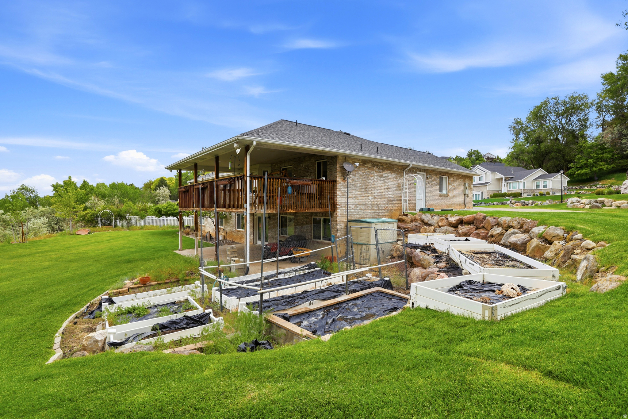 EAGLEWOOD ESTATES - Residential