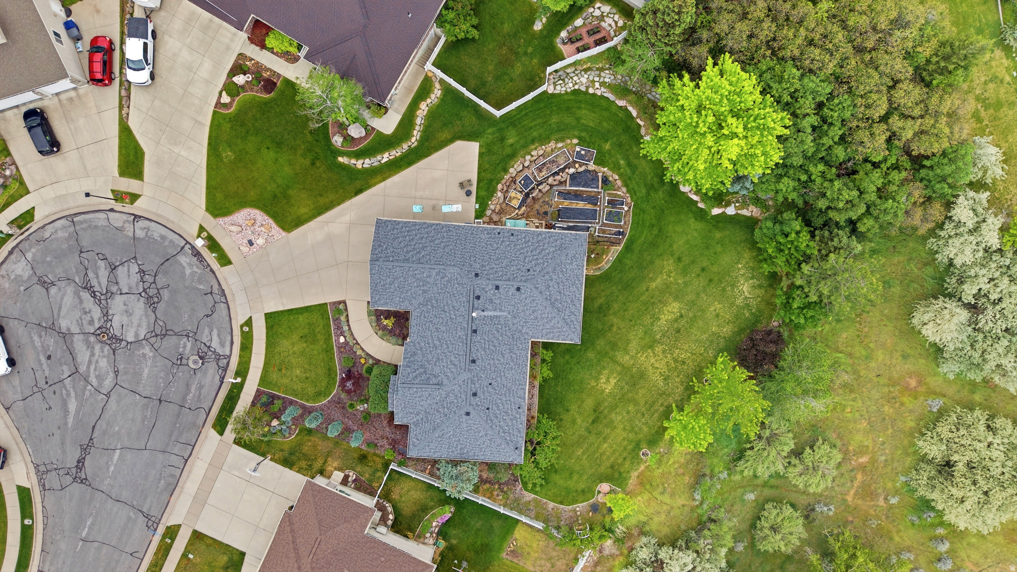 EAGLEWOOD ESTATES - Residential