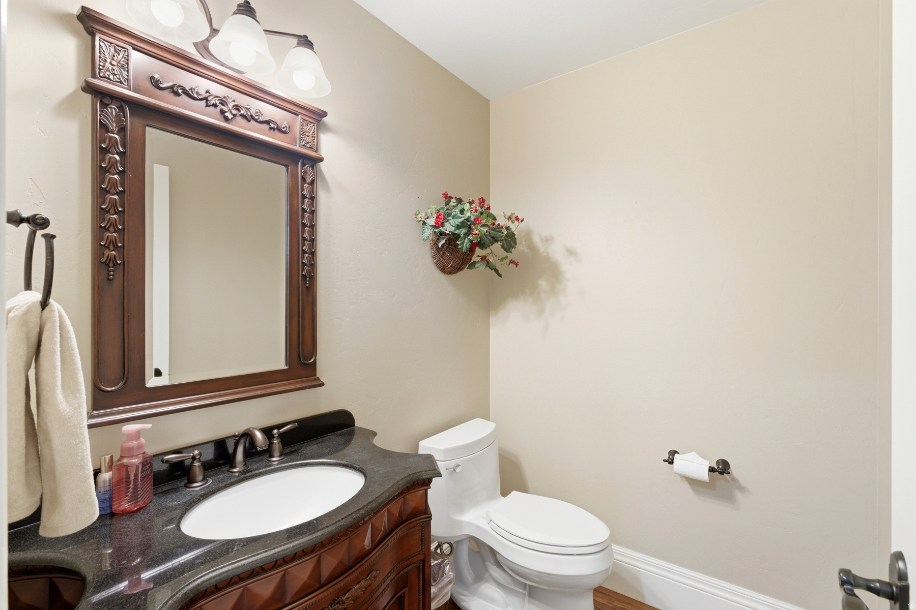 MIDWAY FARMS - Residential