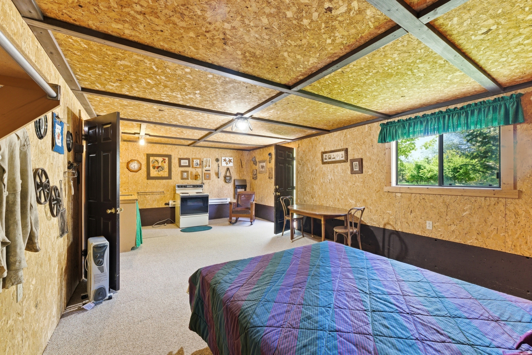 MIDWAY FARMS - Residential