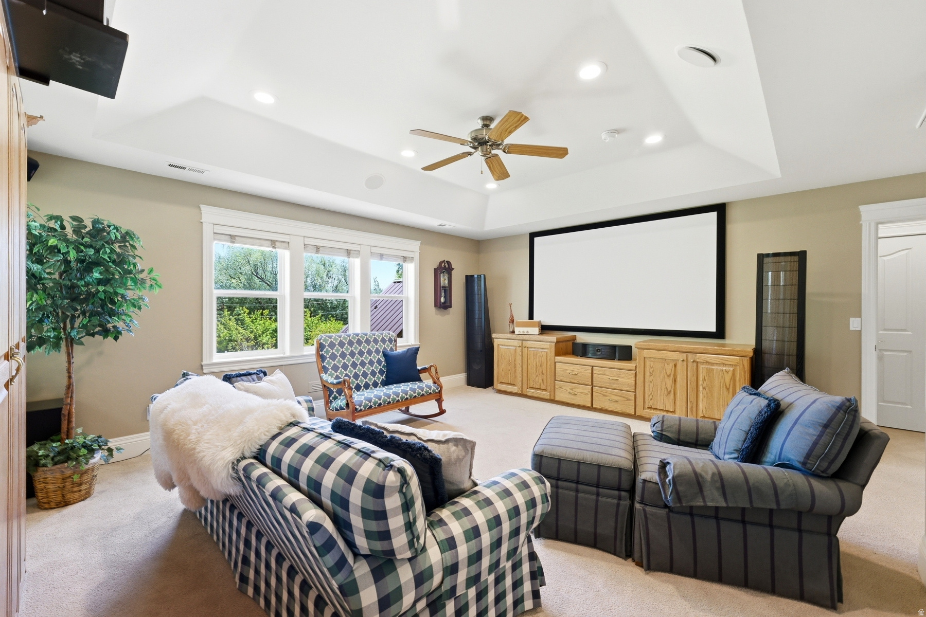 MIDWAY FARMS - Residential