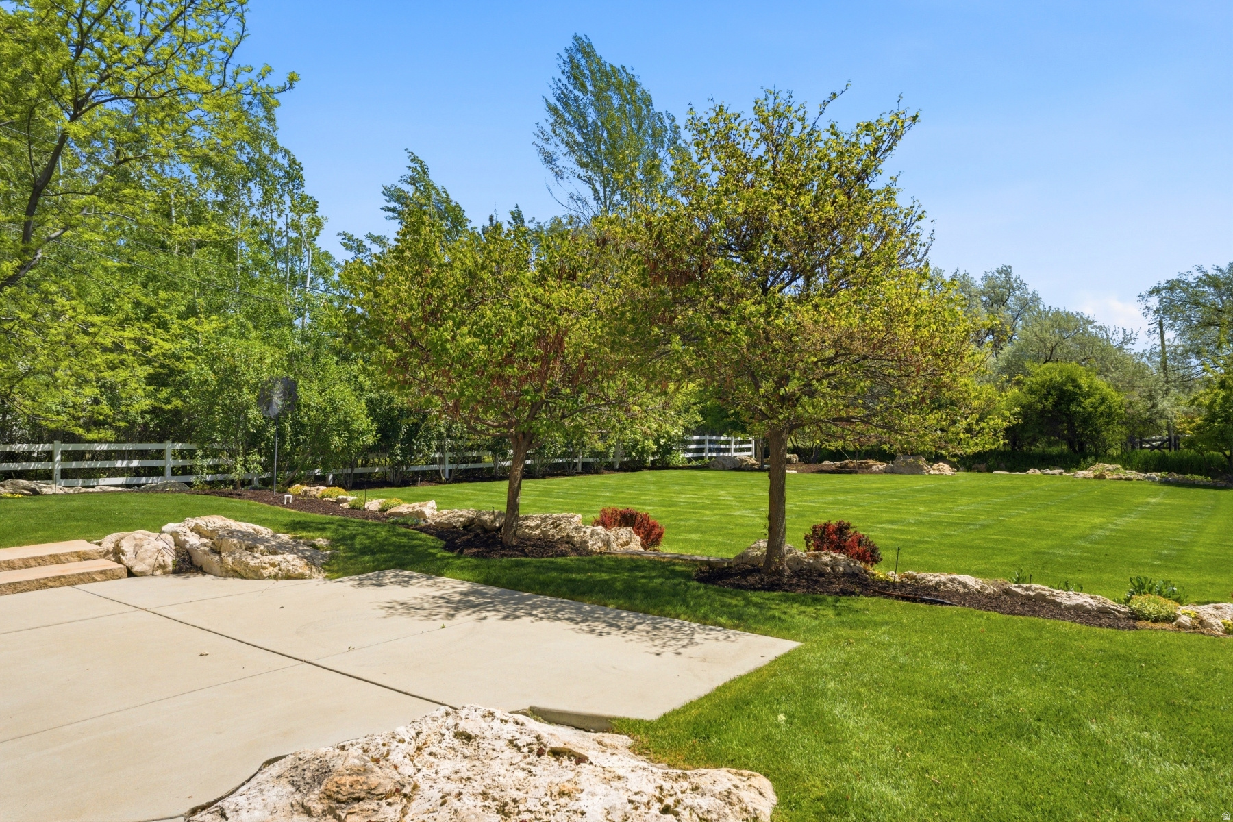 MIDWAY FARMS - Residential