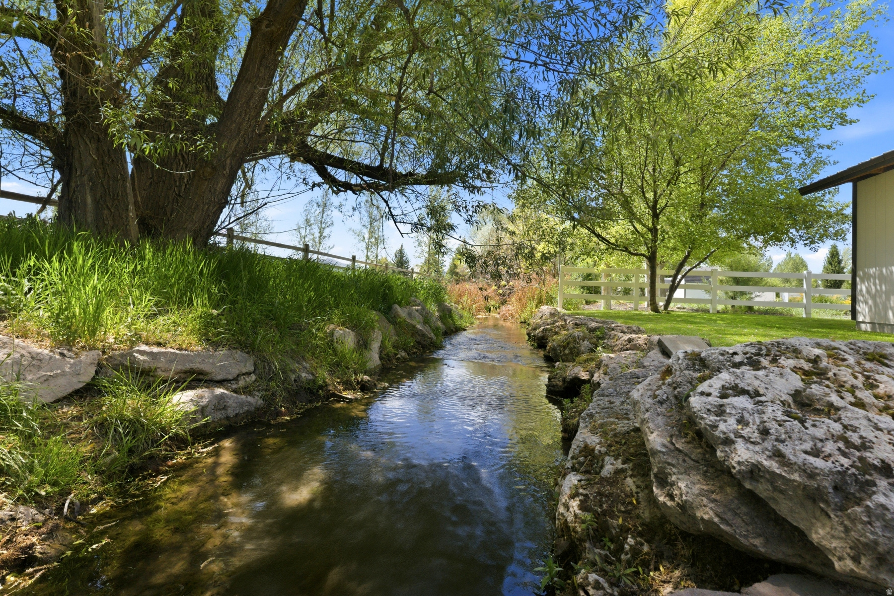 MIDWAY FARMS - Residential