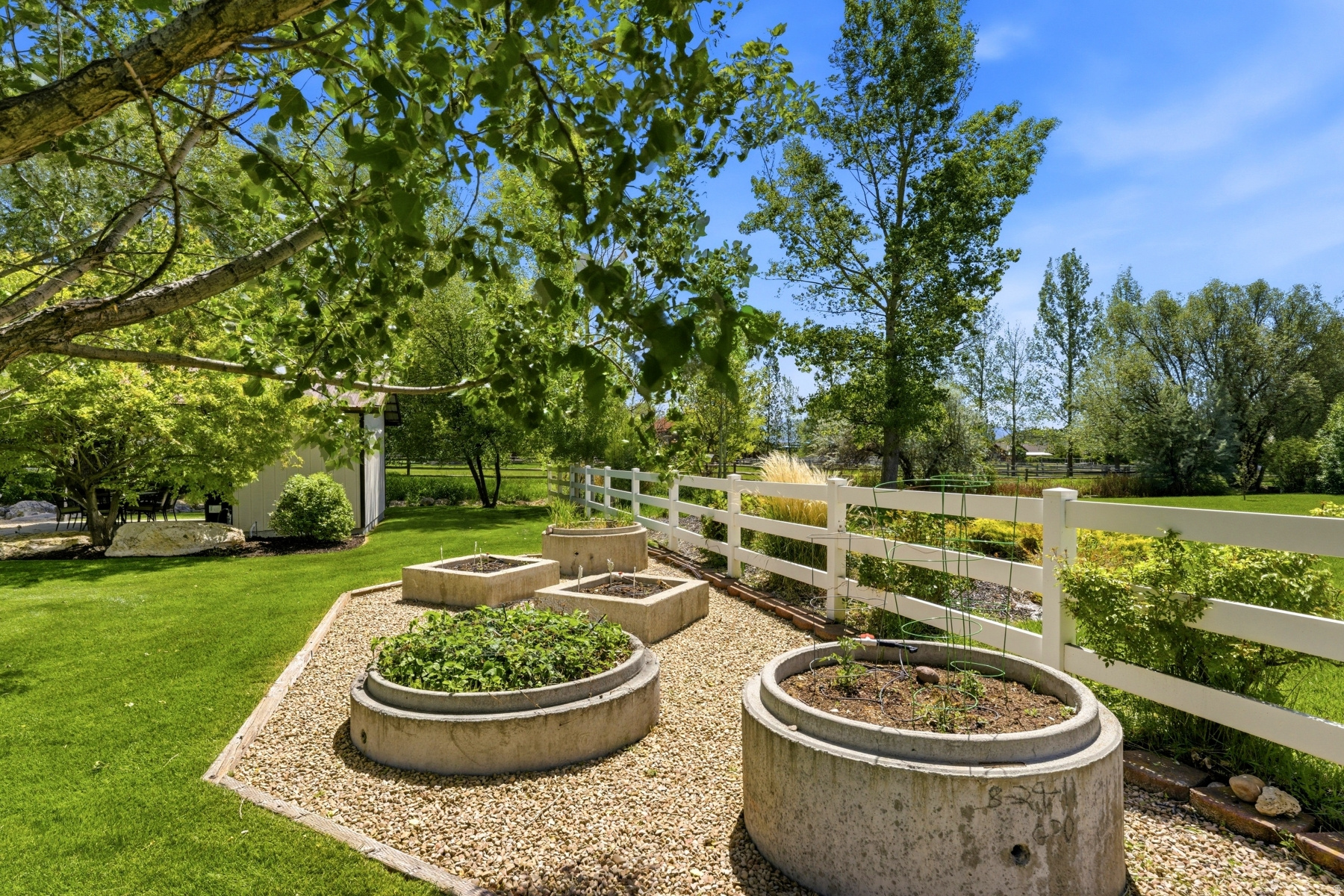 MIDWAY FARMS - Residential