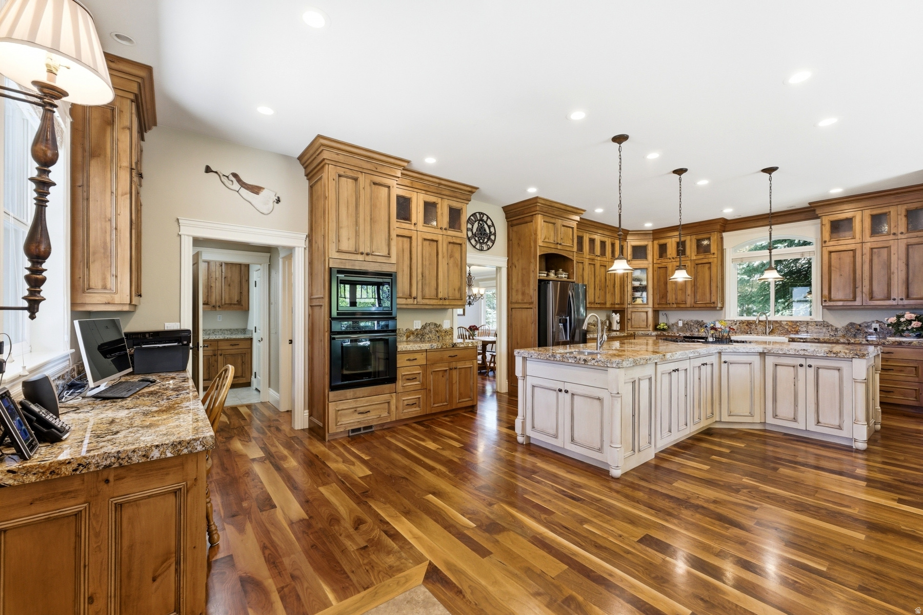 MIDWAY FARMS - Residential