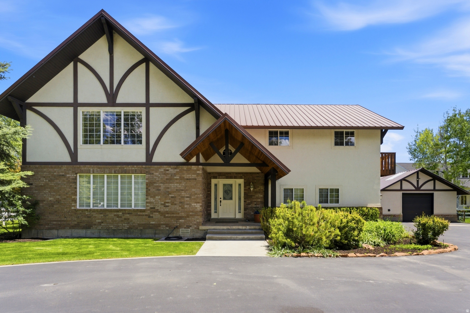 MIDWAY FARMS - Residential