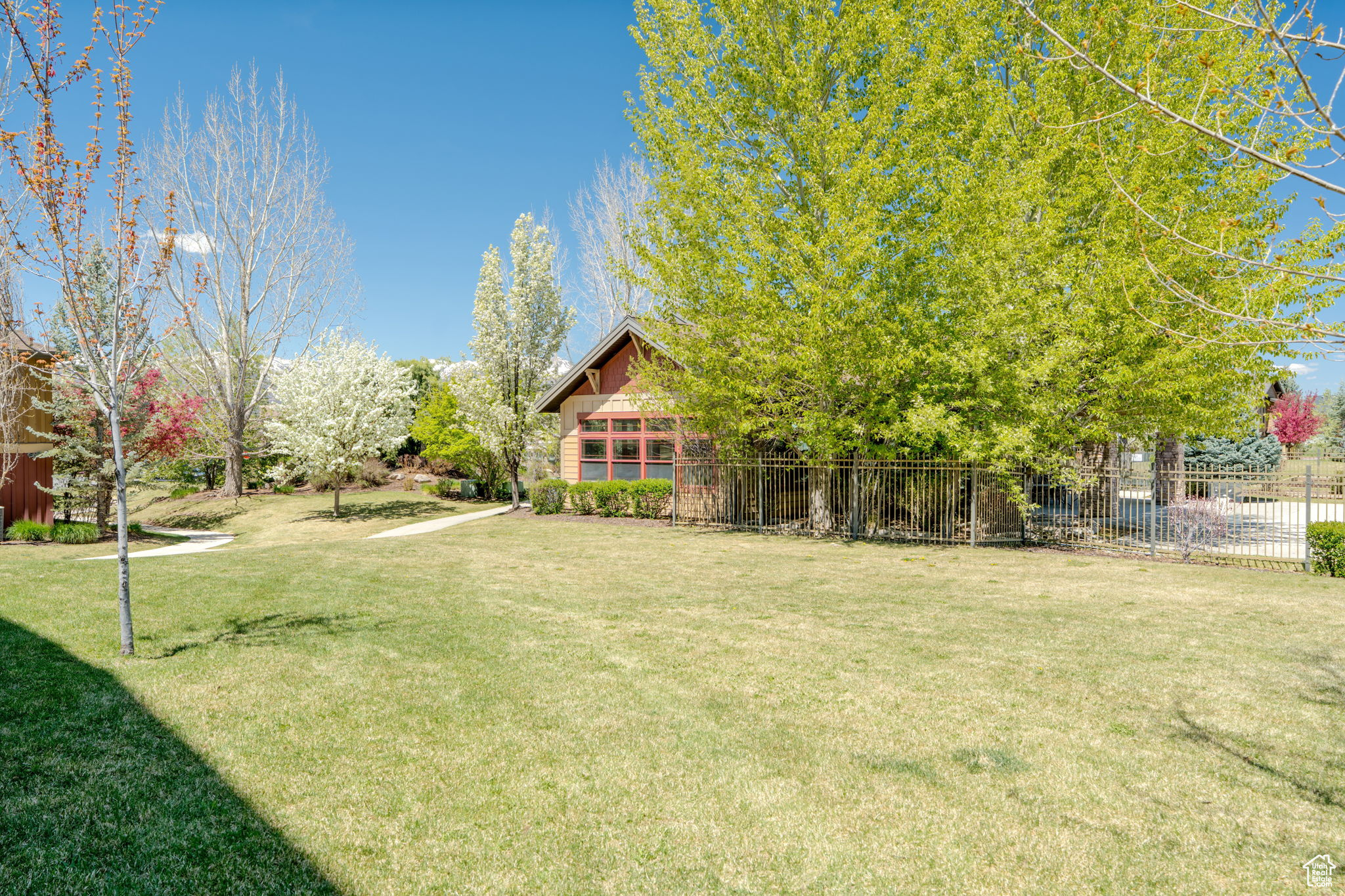 RANCH LANDING - Residential