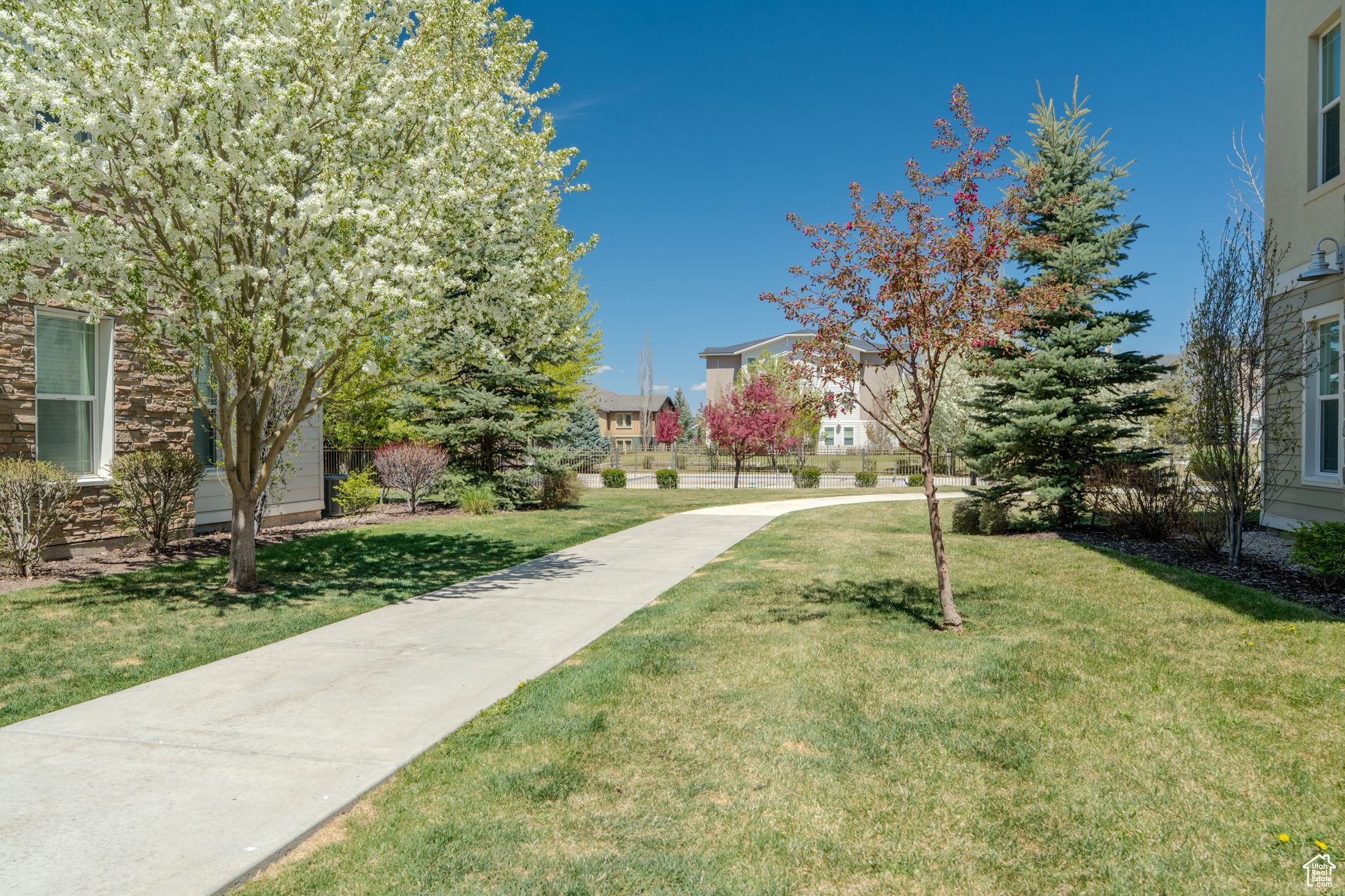 RANCH LANDING - Residential