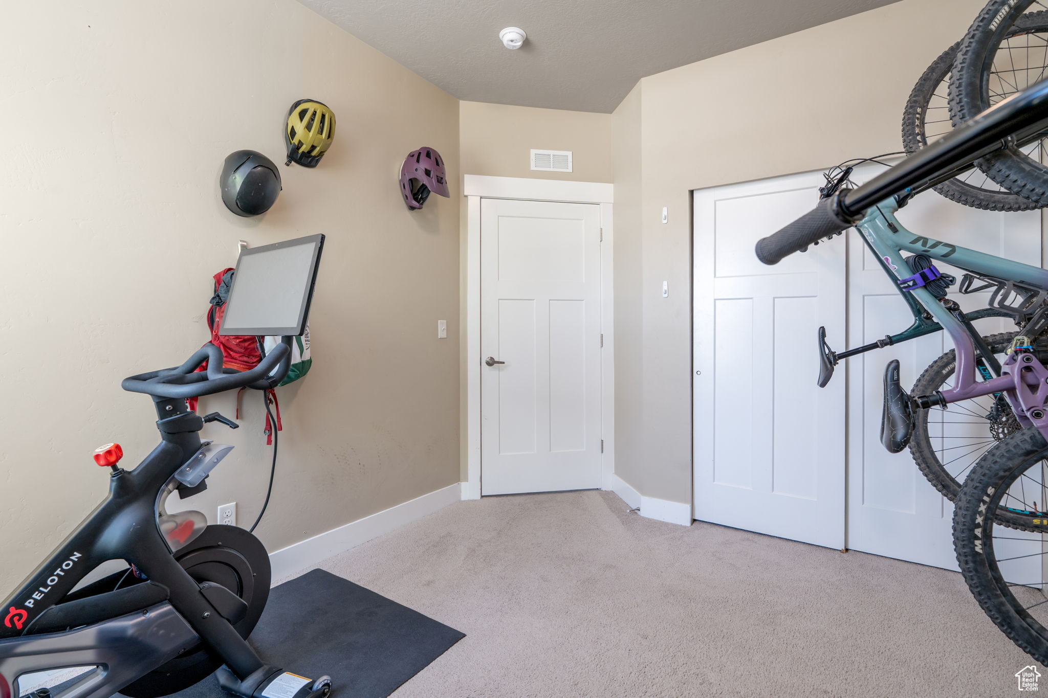 RANCH LANDING - Residential