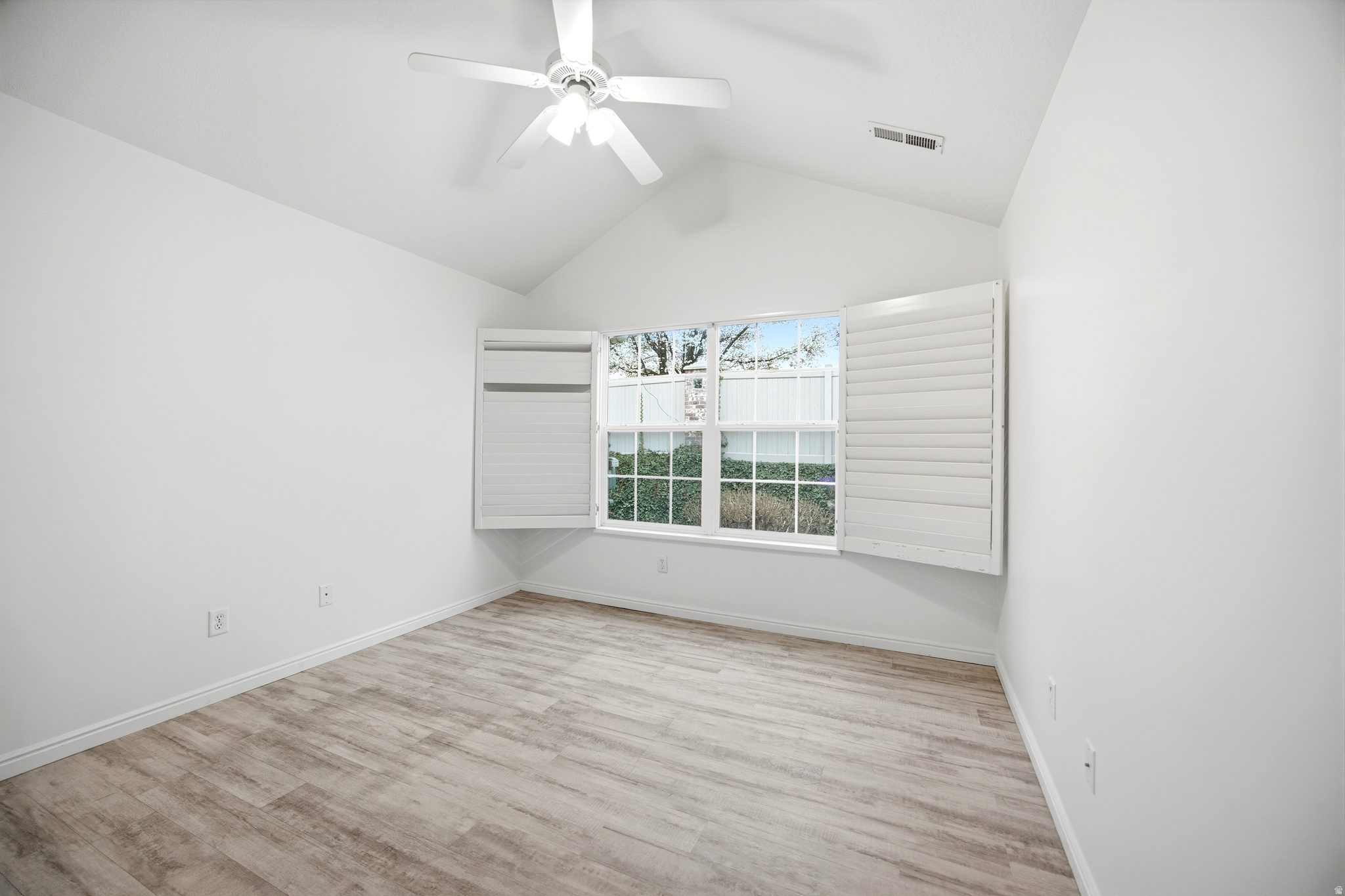 JORDAN VILLA - Residential