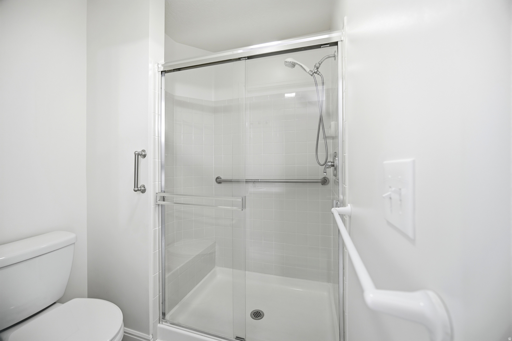 JORDAN VILLA - Residential