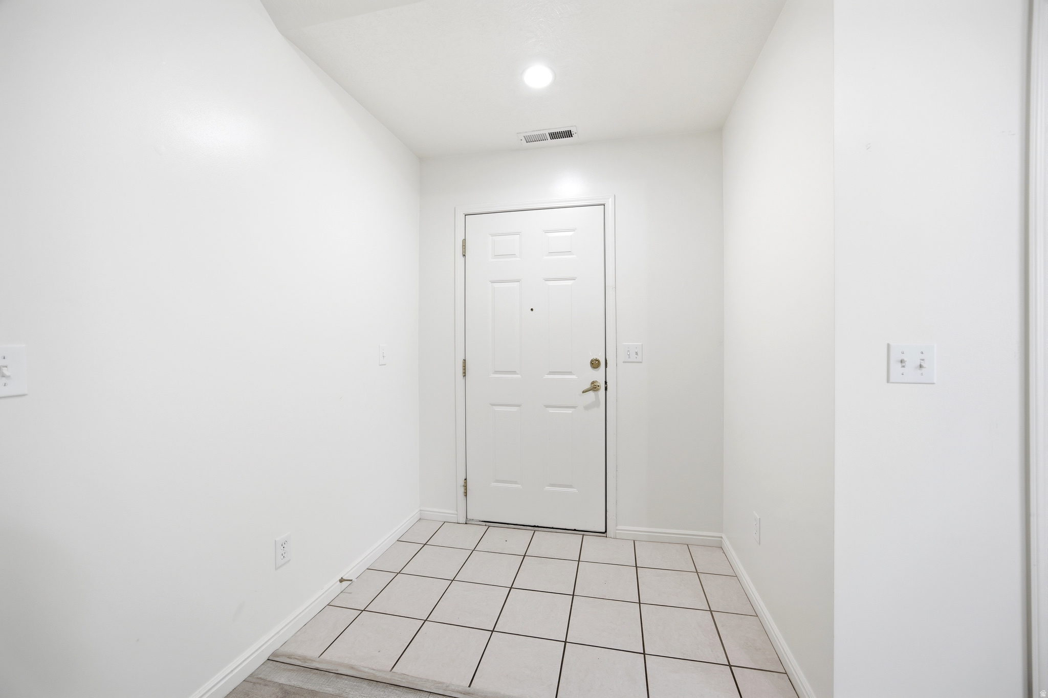 JORDAN VILLA - Residential