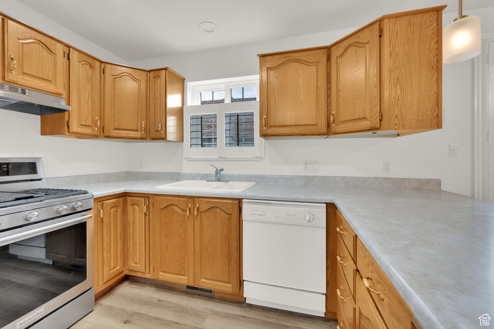 888 S 1000, Orem, Utah image 15