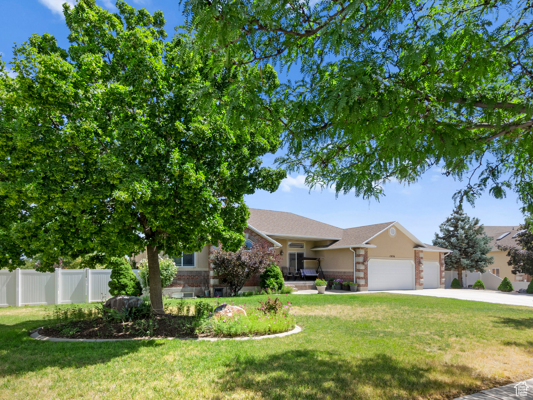 13836 S Crimson Glory Ct, Herriman, Utah image 3