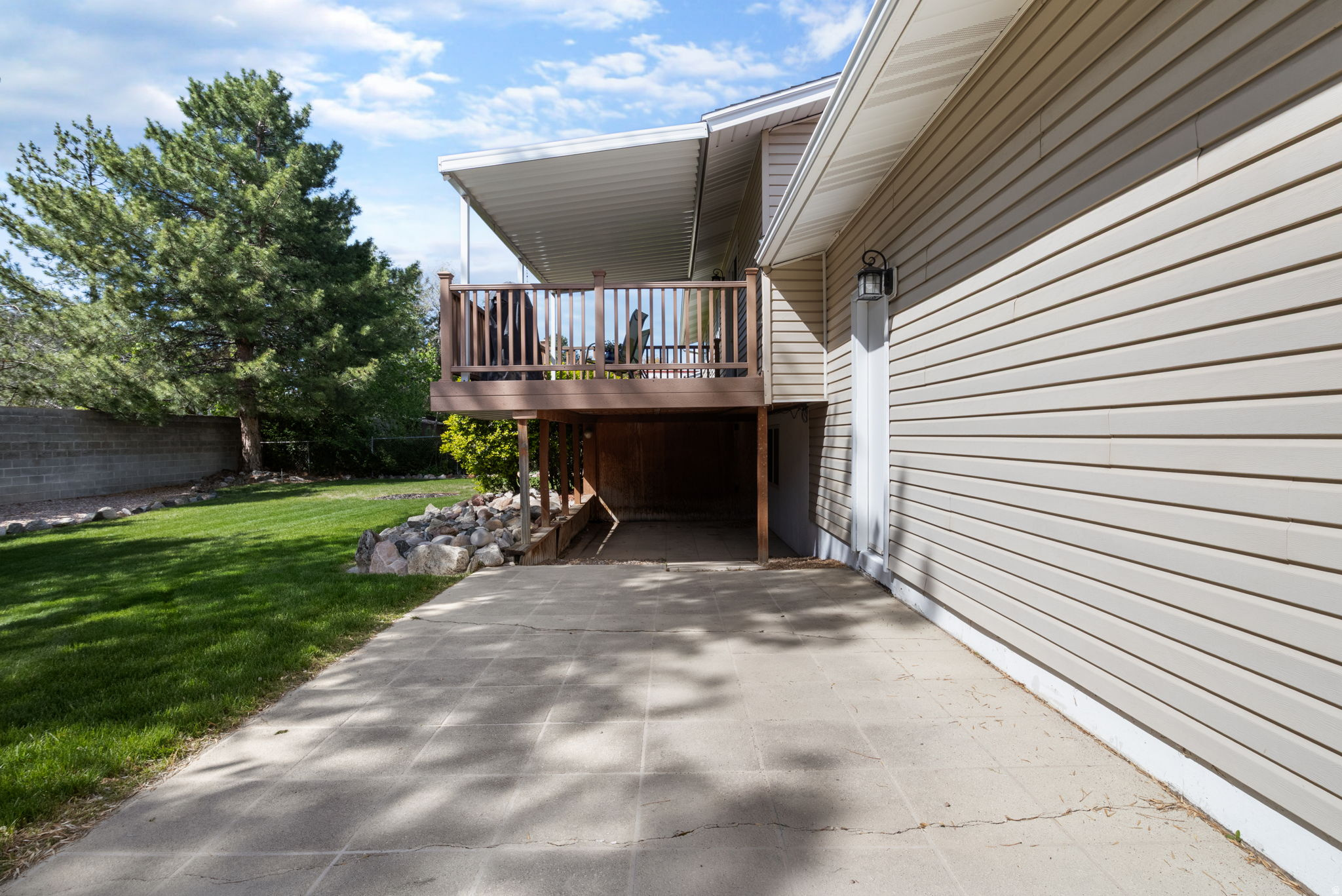 ASPEN HEIGHTS - Residential