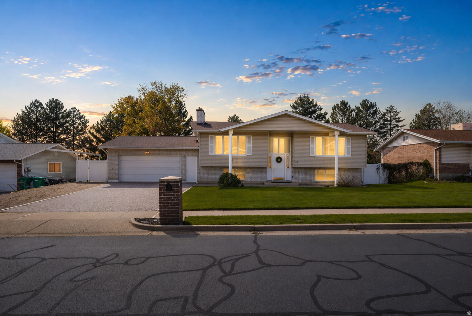 ASPEN HEIGHTS - Residential