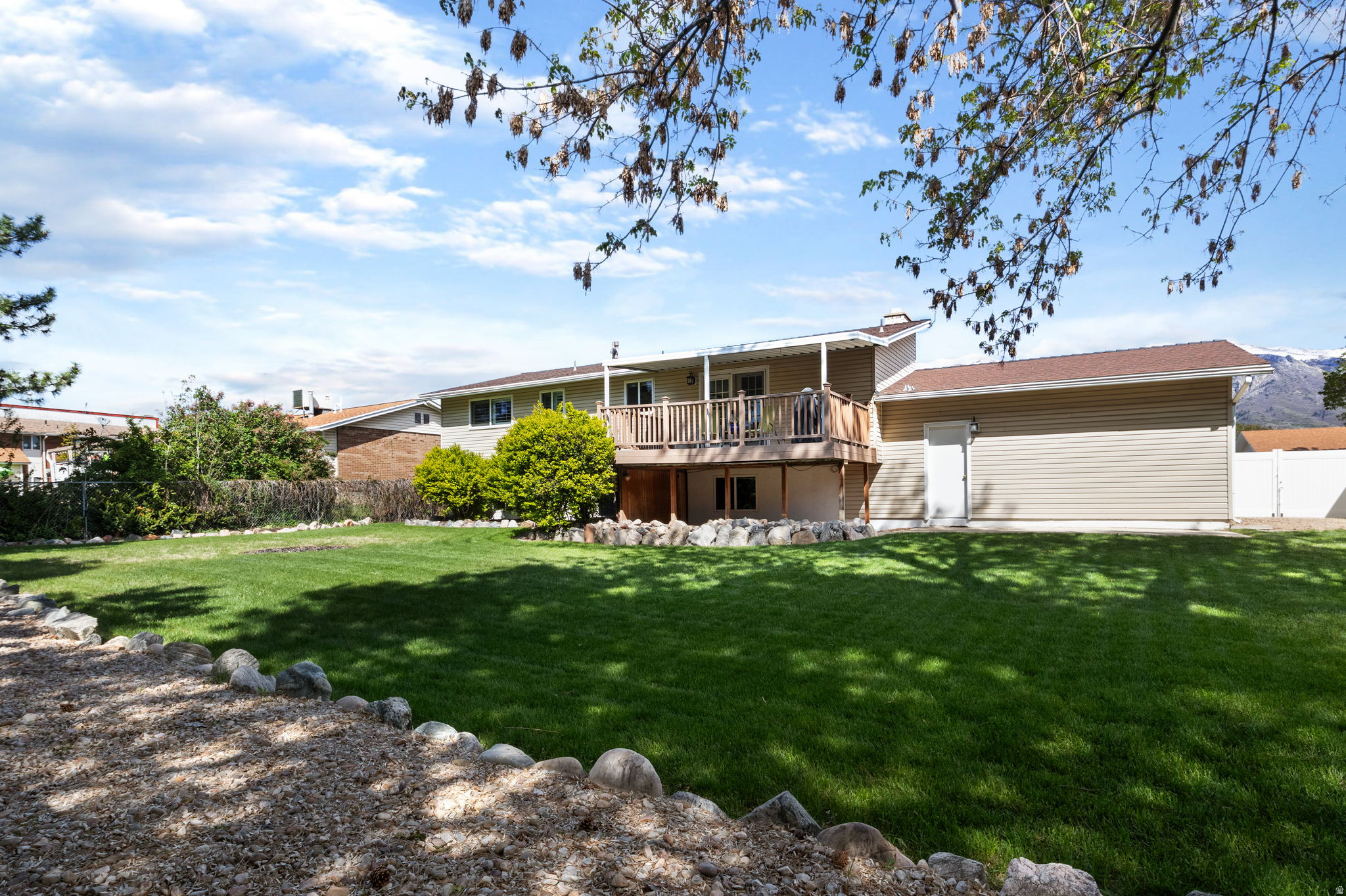 ASPEN HEIGHTS - Residential