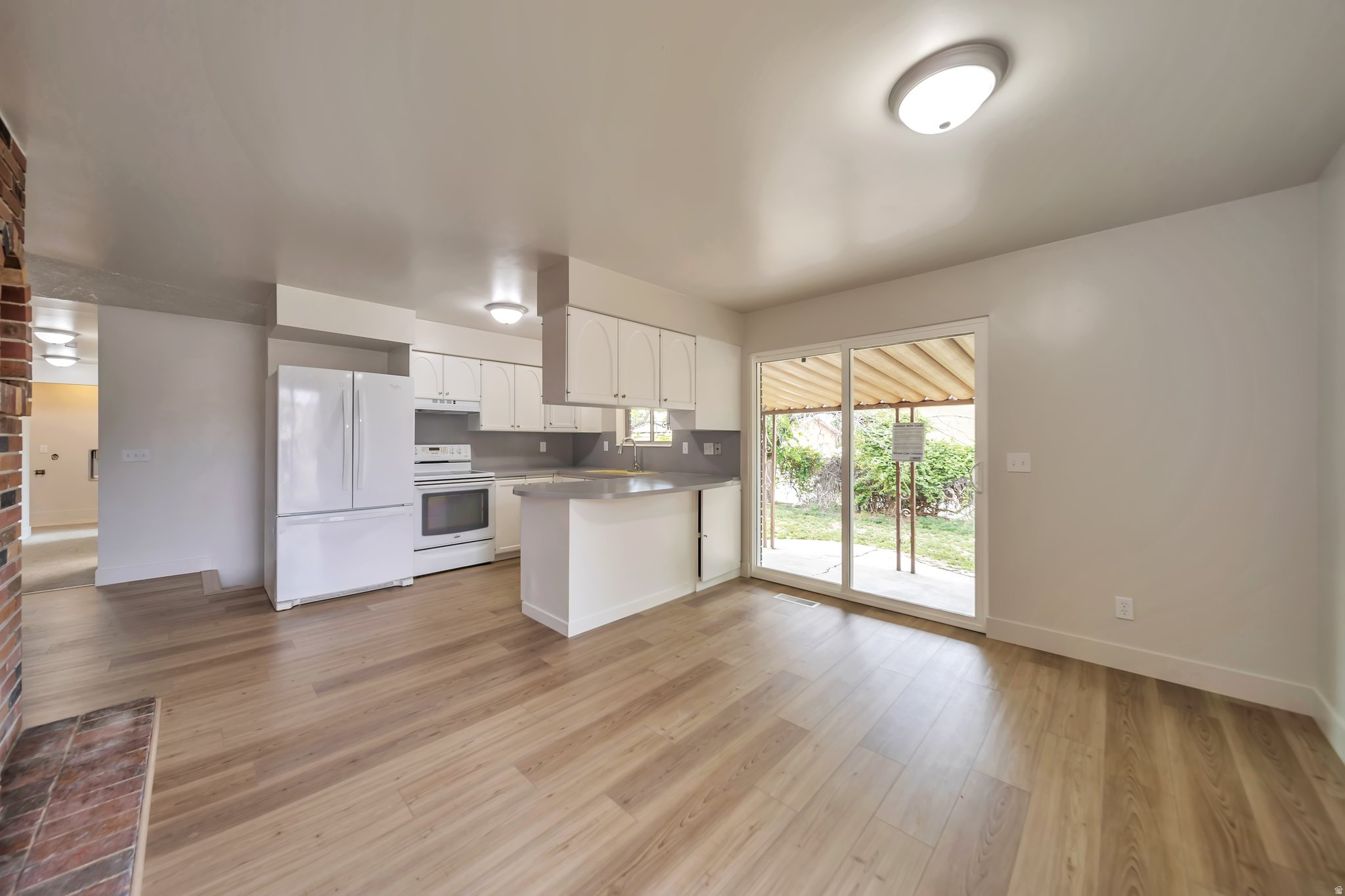 MOUNTAIN VIEW ESTATES NO 2 - Residential