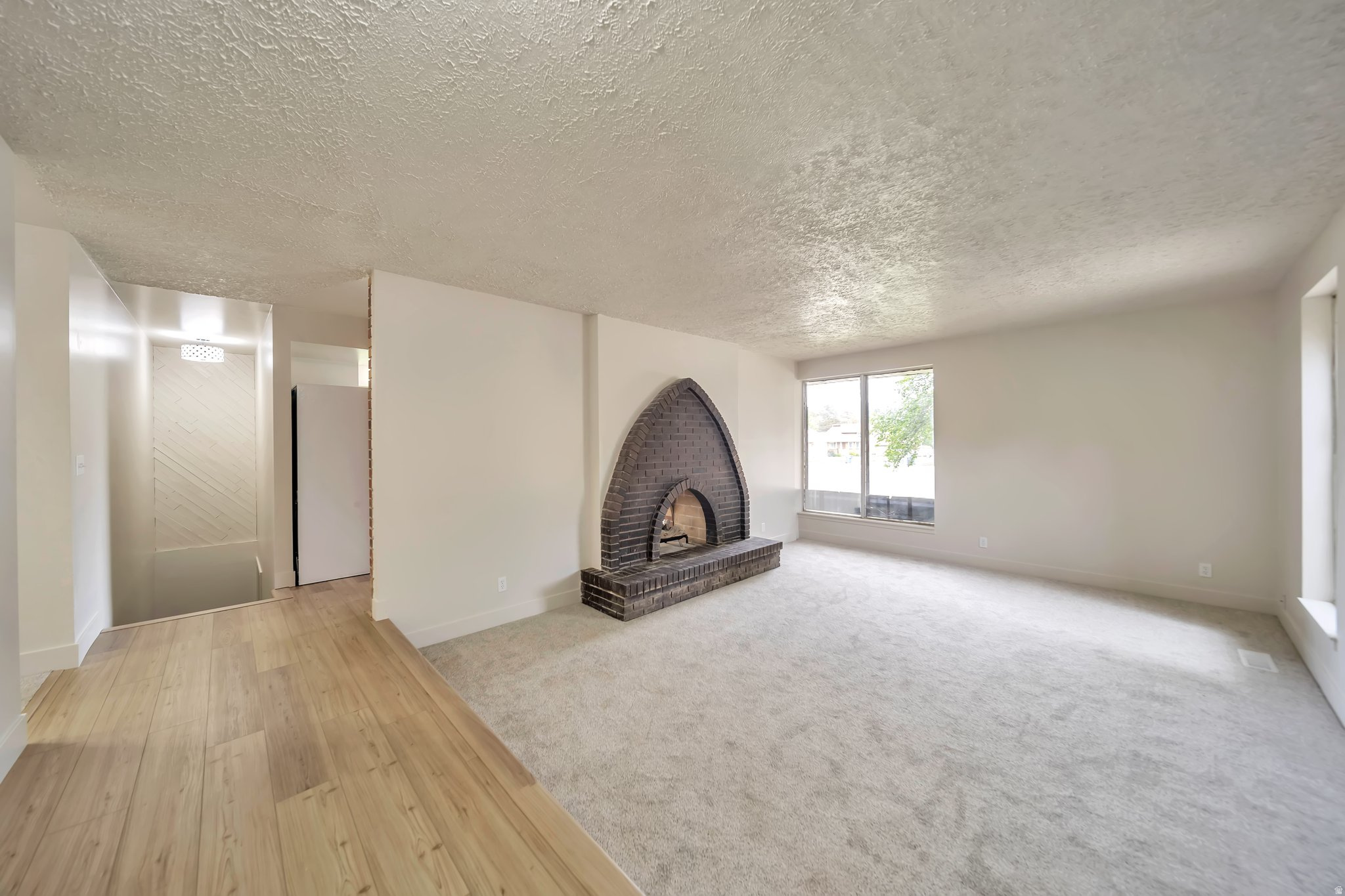 MOUNTAIN VIEW ESTATES NO 2 - Residential