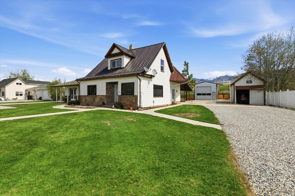 Photo of 24 N 300 E, Franklin, ID 83237 (MLS # 2148740)