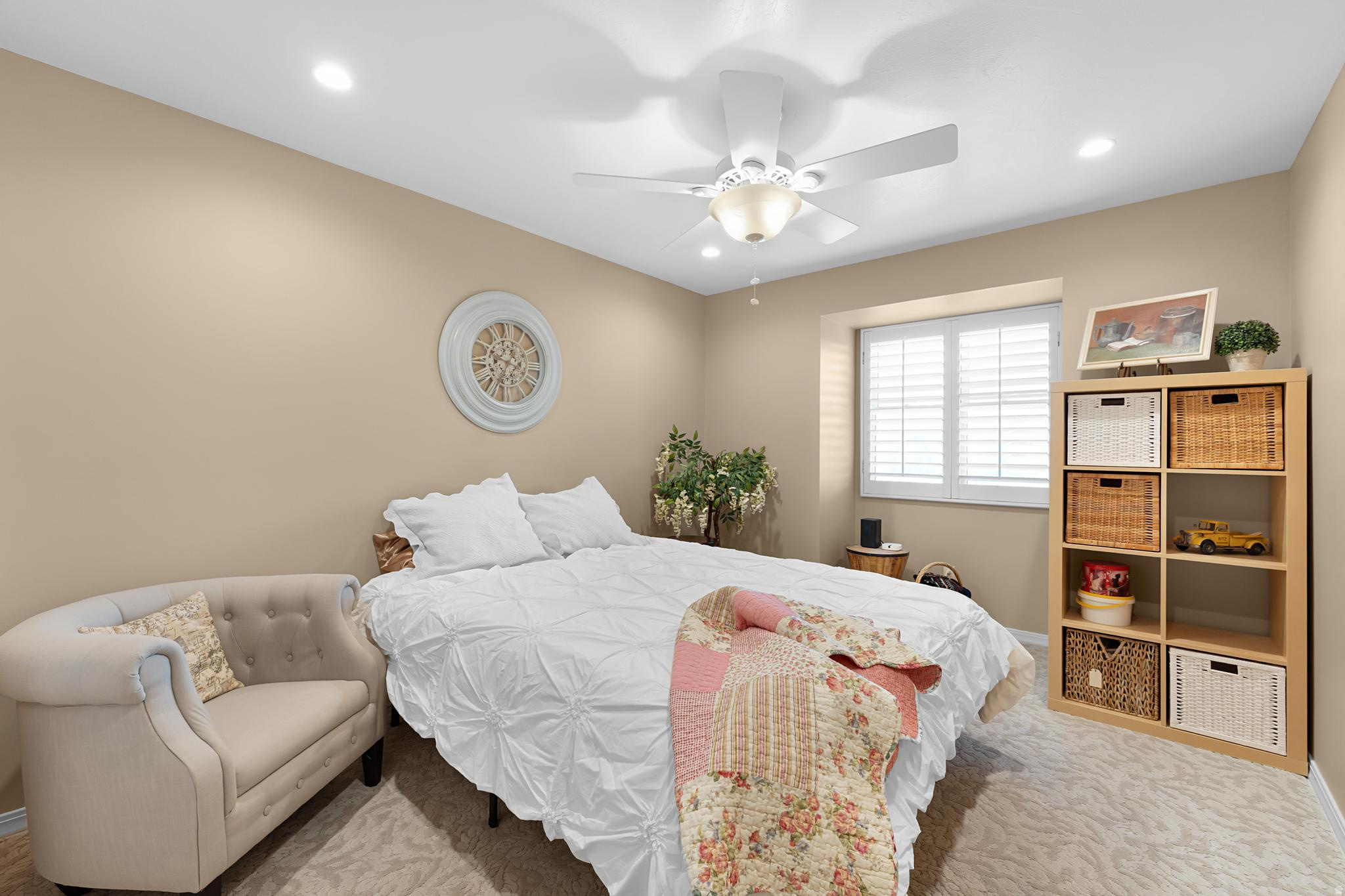 MEADOWS - Residential