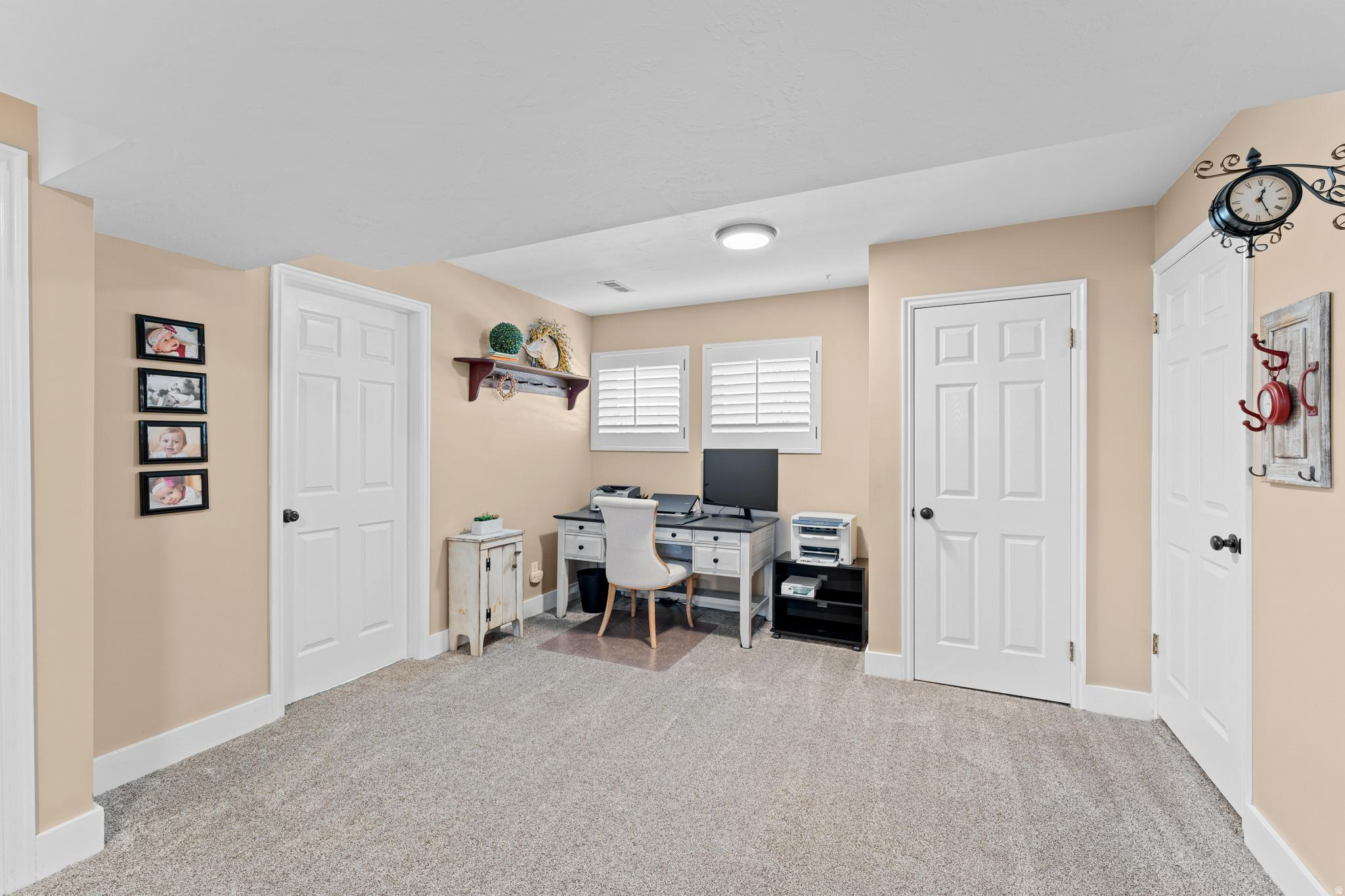 MEADOWS - Residential