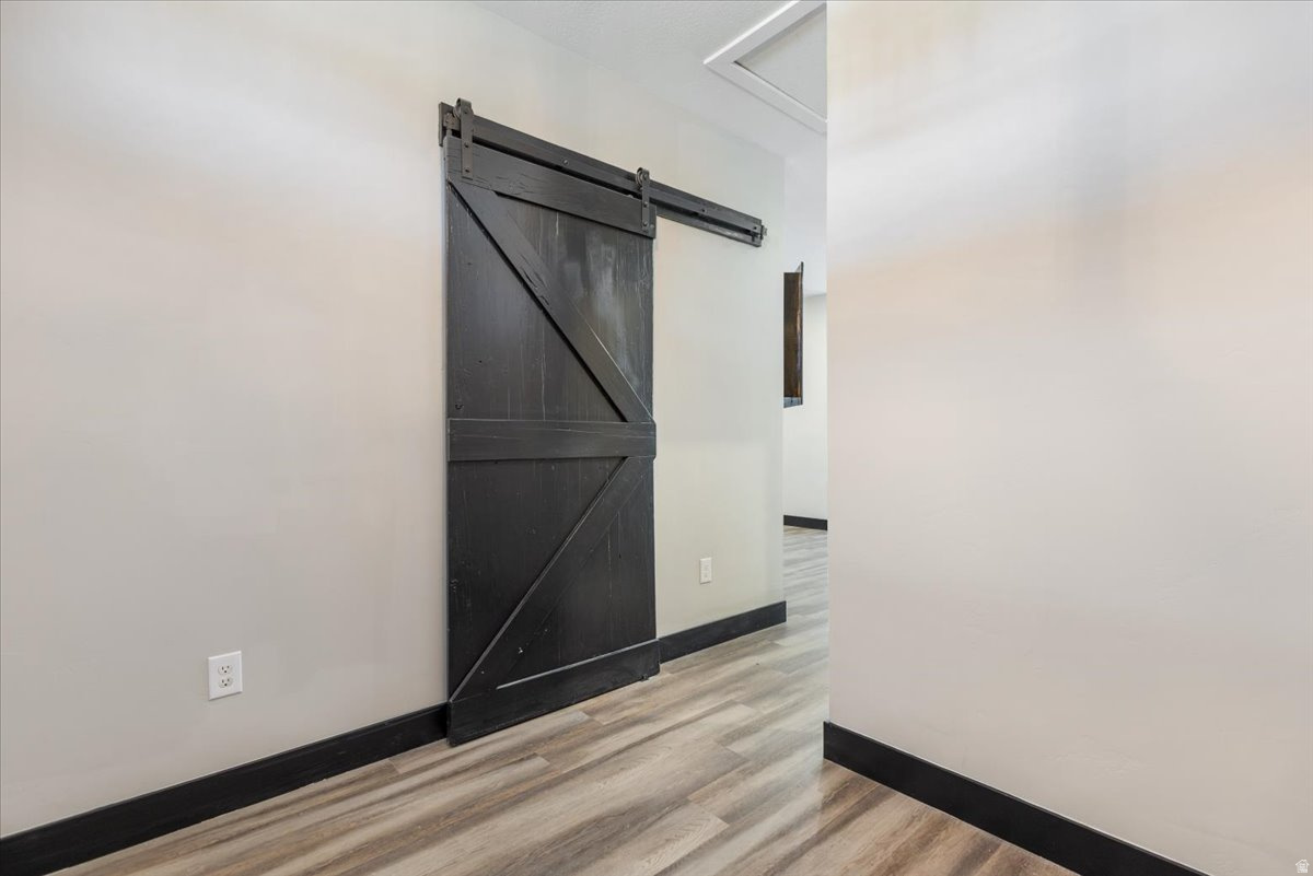 TRAVELLER LANE SUBDIVISION - Residential