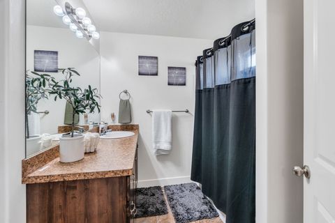Tiny photo for 245 W 1770 St S, Payson, UT 84651 (MLS # 2139554)