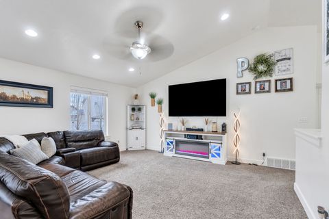 Tiny photo for 245 W 1770 St S, Payson, UT 84651 (MLS # 2139554)