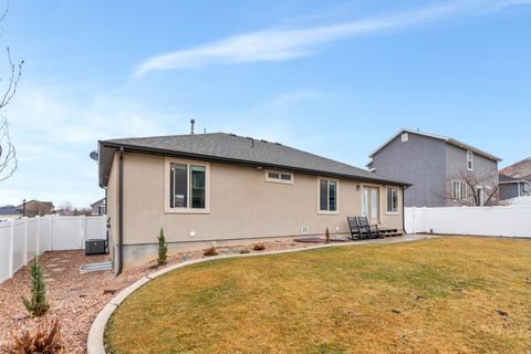 Tiny photo for 245 W 1770 St S, Payson, UT 84651 (MLS # 2139554)