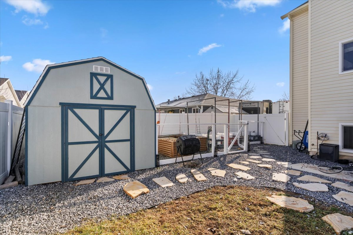 DRAAYER MEADOWS - Residential