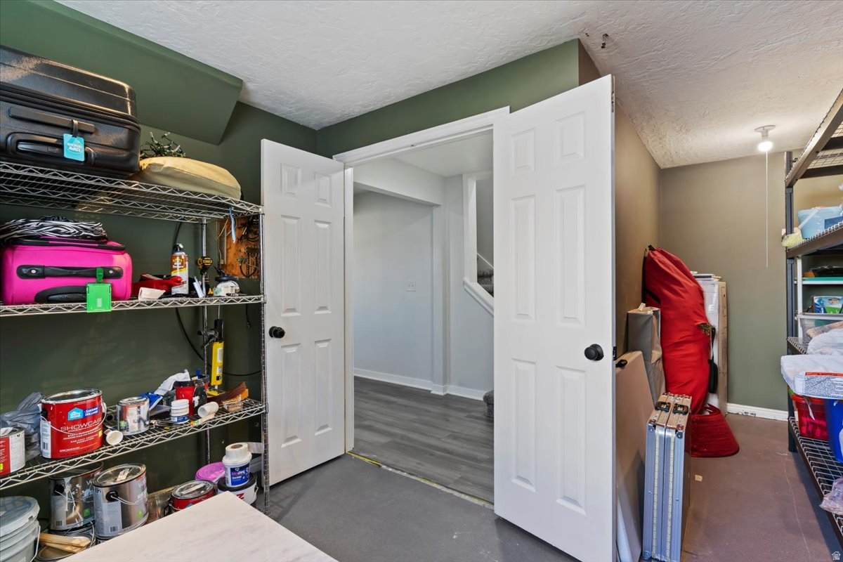 DRAAYER MEADOWS - Residential