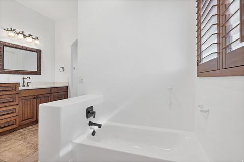 Tiny photo for 445 E 1470 S, Washington, UT 84780 (MLS # 2153303)