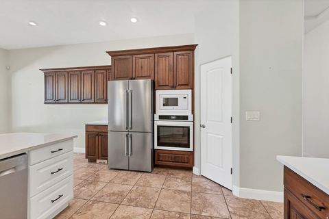Tiny photo for 445 E 1470 S, Washington, UT 84780 (MLS # 2153303)