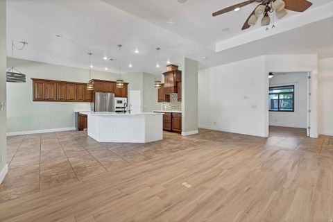 Tiny photo for 445 E 1470 S, Washington, UT 84780 (MLS # 2153303)