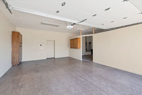 Tiny photo for 445 E 1470 S, Washington, UT 84780 (MLS # 2153303)