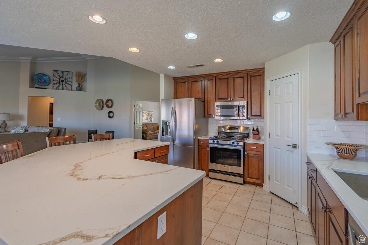 EMERALD SPRINGS TH 2 - Residential