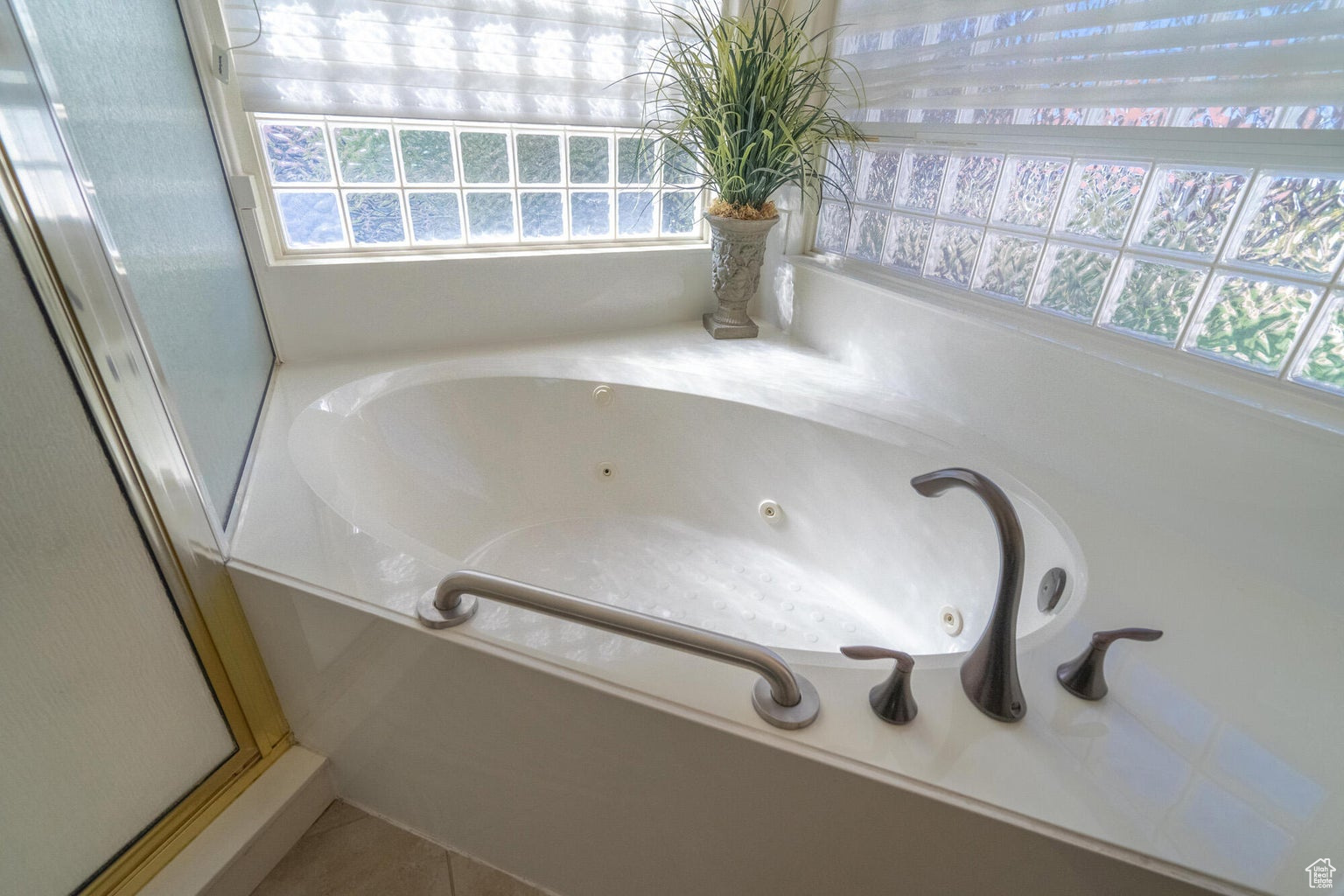 EMERALD SPRINGS TH 2 - Residential