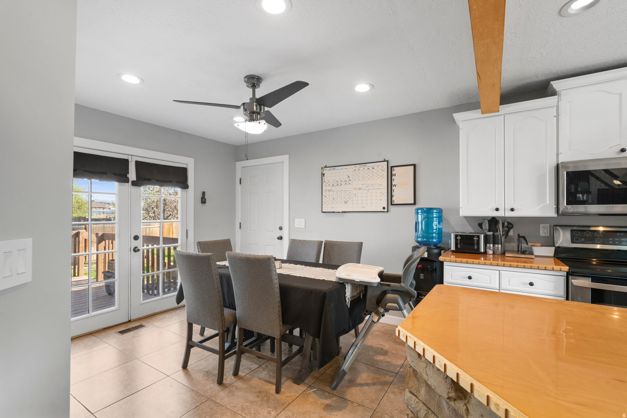 MEADOW PARK - Residential